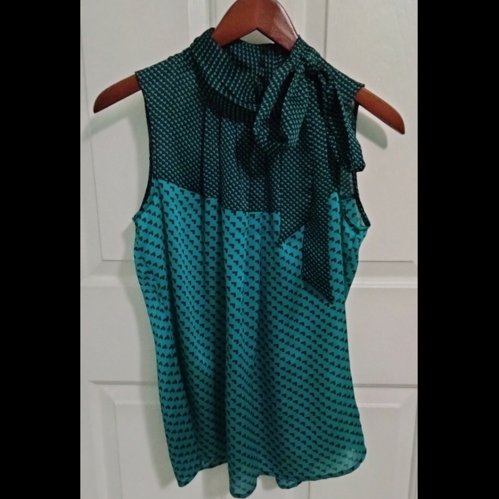 NY&C halter blouse